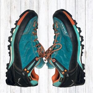 Salewa Women's MTN Trainer GTX Shoes Venom Tigerlilly 38 / 7